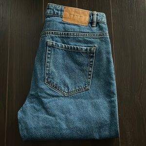 ZARA Medium wash Mom Jeans